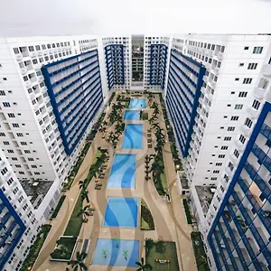 Reese @ Sea Residences Manila